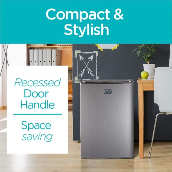 DECKER Compact Refrigerator & Countertop Microwave Oven with Sound On/Off - Image 4