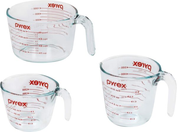 Pyrex Essentials (3-Pack) Glass Measuring Cups Set